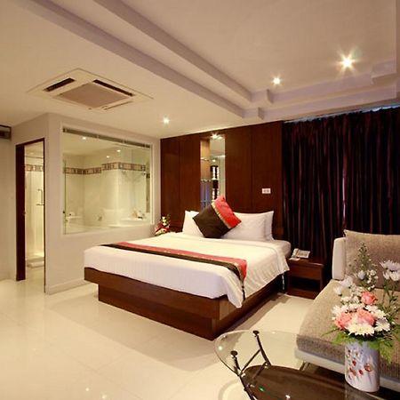 Rayaburi Beach Club Patong Номер фото
